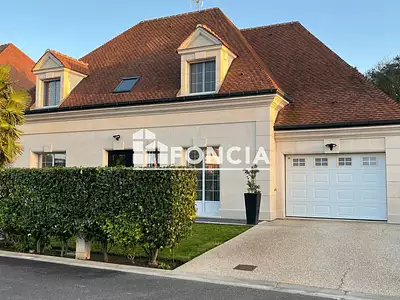 Maison, 340 m²