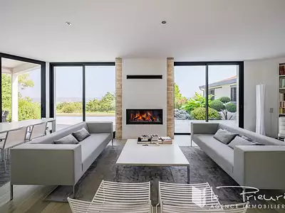 Maison, 219 m²