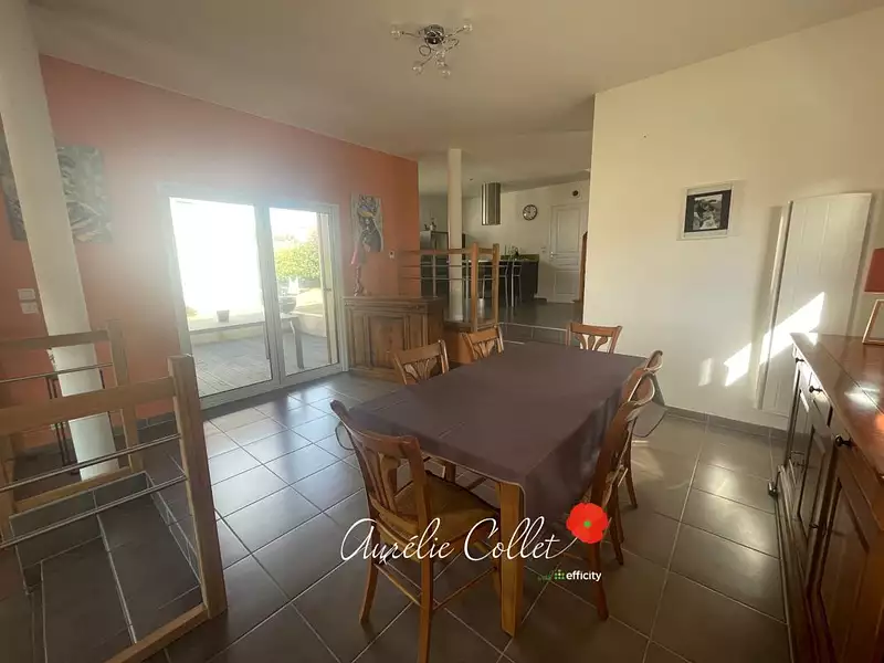 Maison, 112 m²