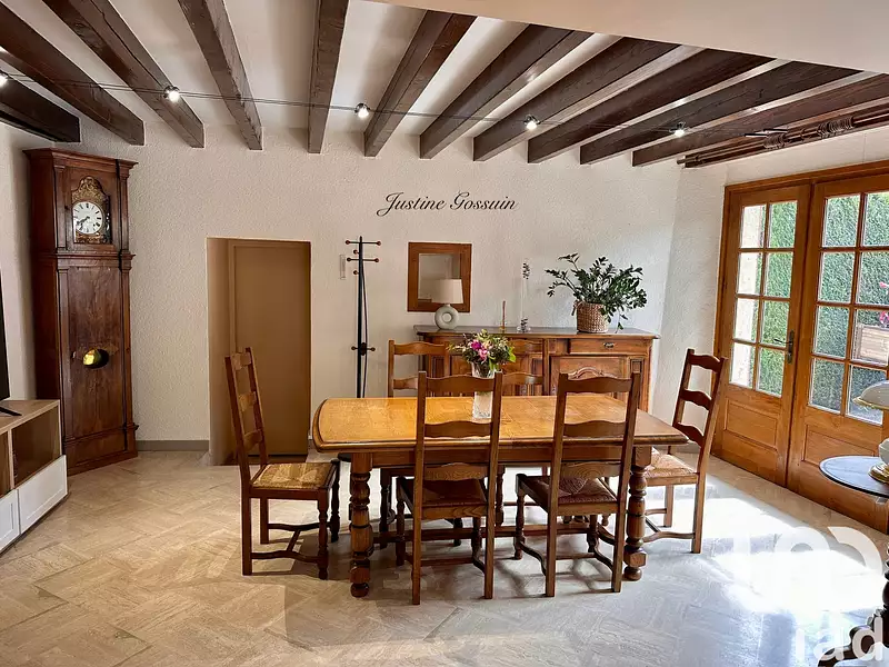 Maison, 252 m²