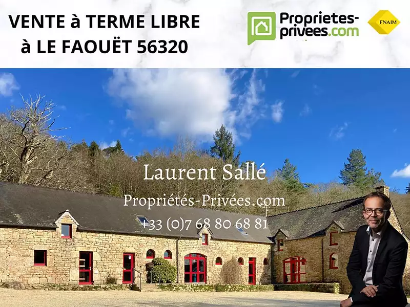 Maison, 890 m²