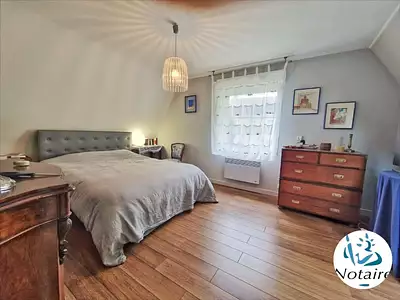 Maison, 275 m²