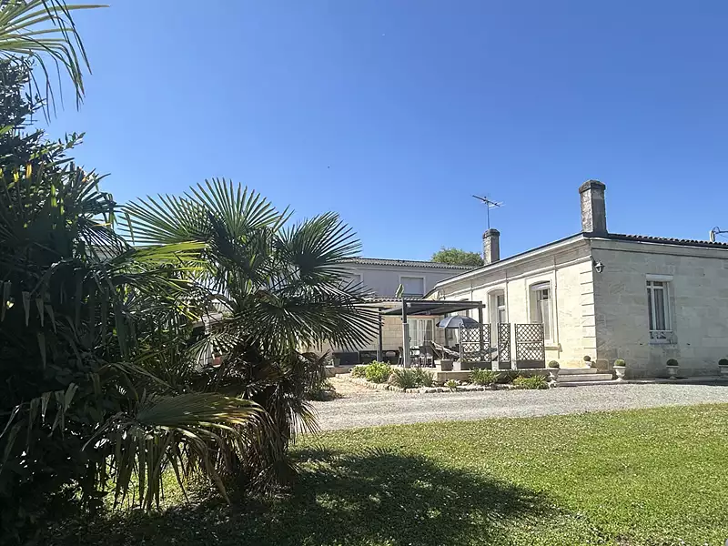 Maison, 115 m²