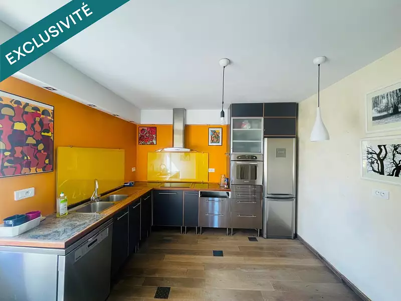 Maison, 219 m²