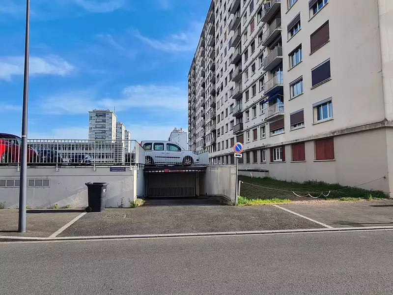Parking, 12 m²