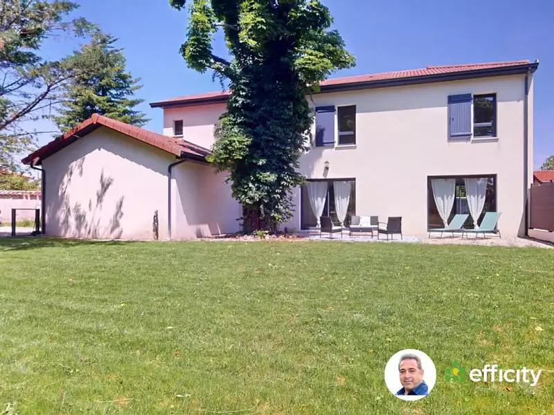 Maison, 126 m²
