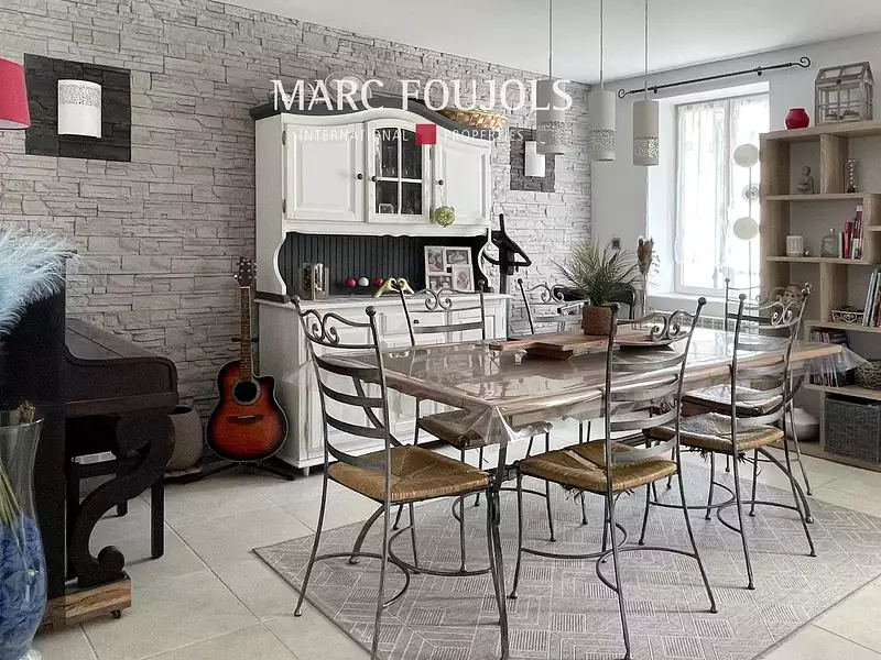 Maison, 168 m²