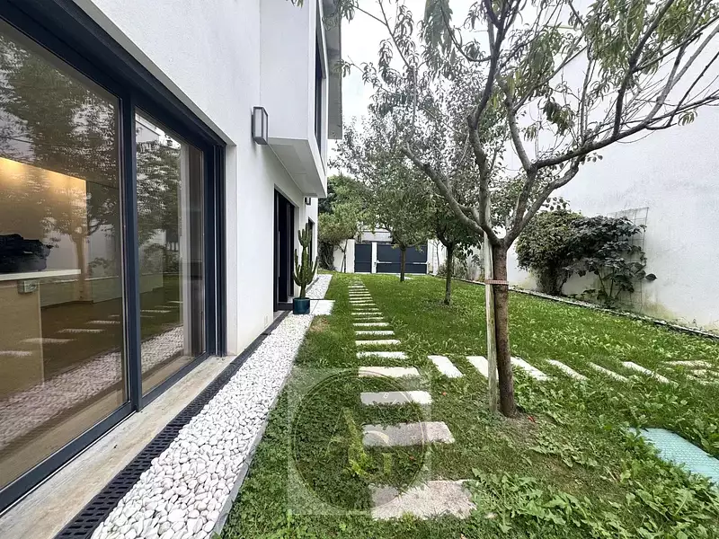 Maison, 170 m²