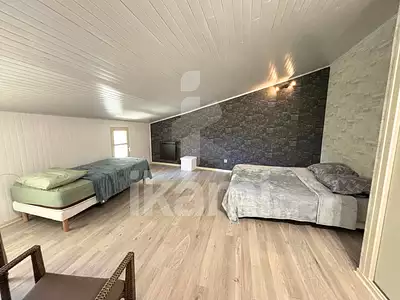 Maison, 180 m²