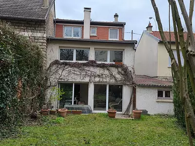Maison, 147 m²