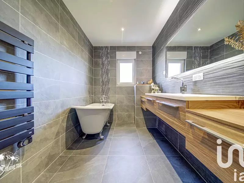 Maison, 164 m²