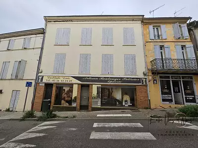 Immeuble, 287 m²