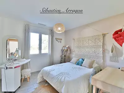 Maison, 195 m²
