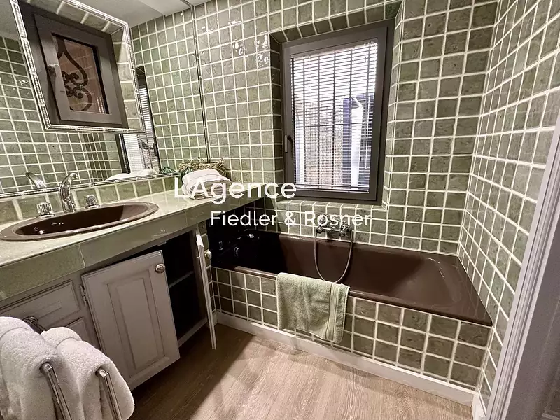 Maison, 422 m²