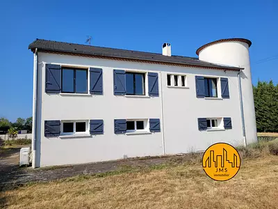 Maison, 240 m²