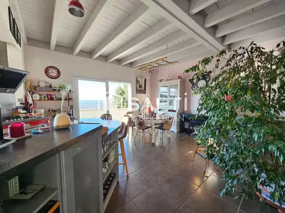 Maison, 148 m²