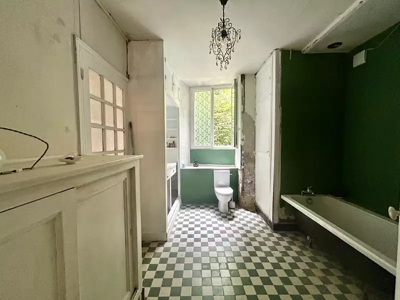 Maison, 280 m²