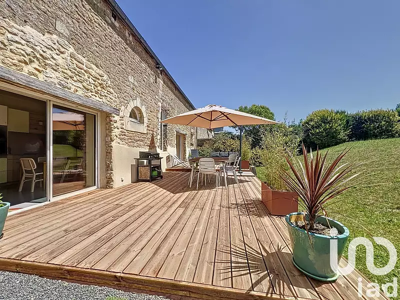 Maison, 284 m²