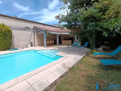 Maison, 300 m²