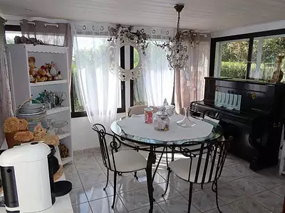 Maison, 180 m²