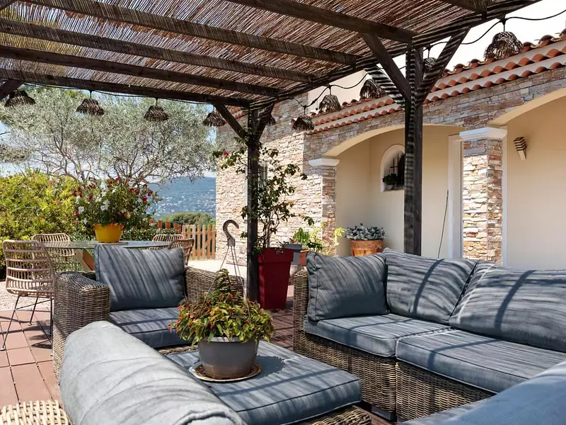 Maison, 251 m²