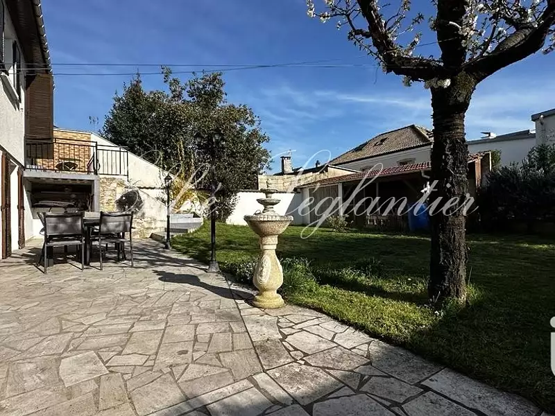 Maison, 200 m²