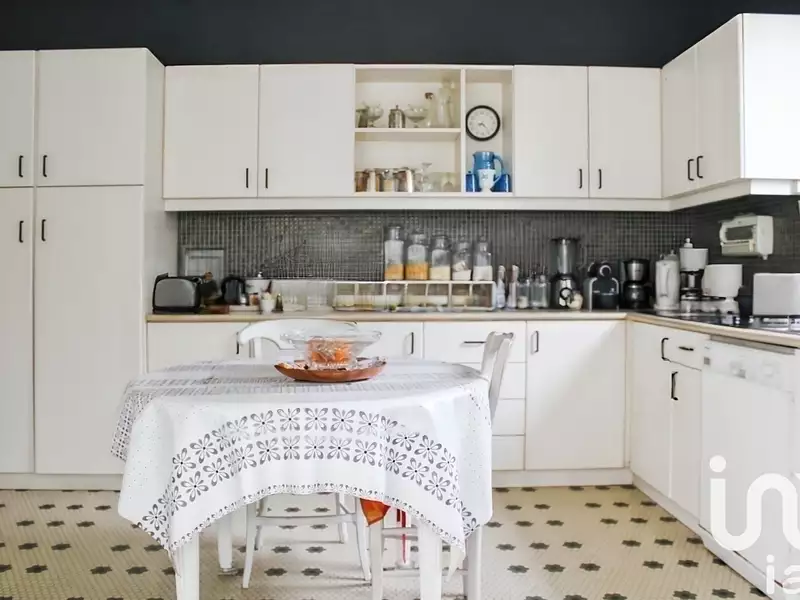 Maison, 200 m²