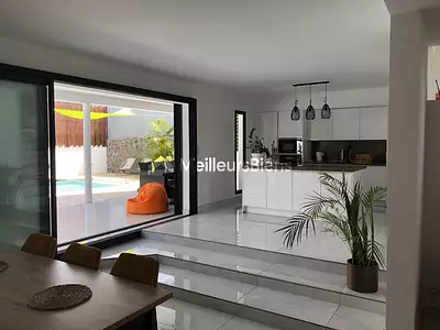 Maison, 190 m²
