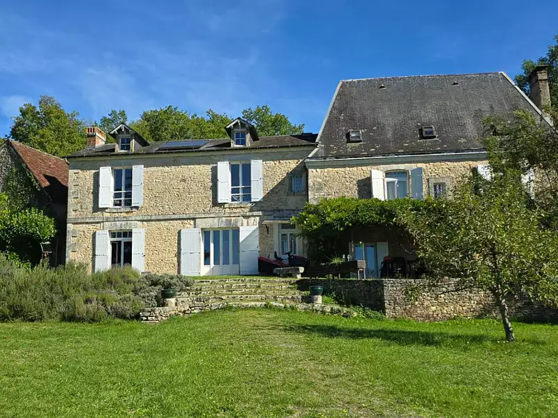 Maison, 250 m²