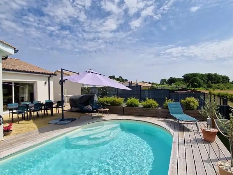 Maison, 104 m²