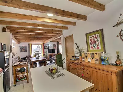 Maison, 185 m²