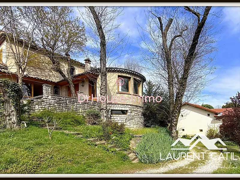Maison, 200 m²
