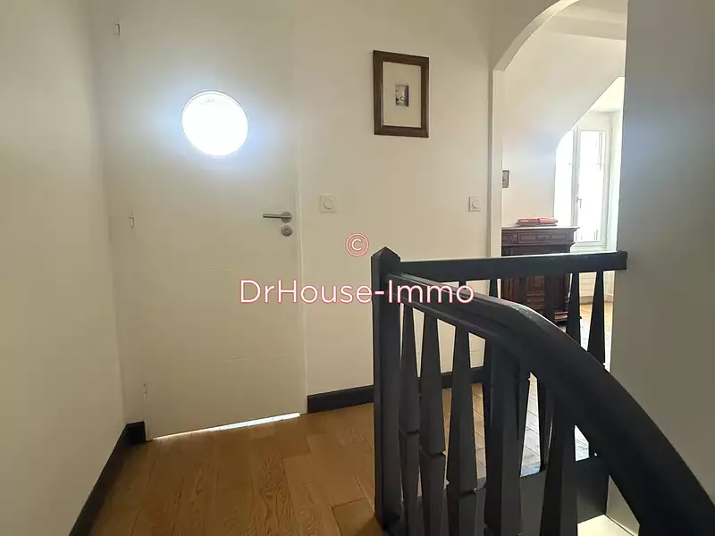 Maison, 183 m²
