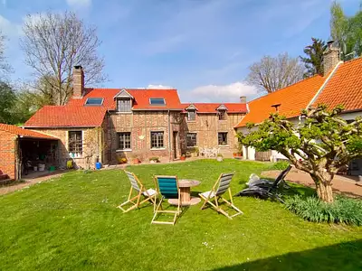 Maison, 239 m²