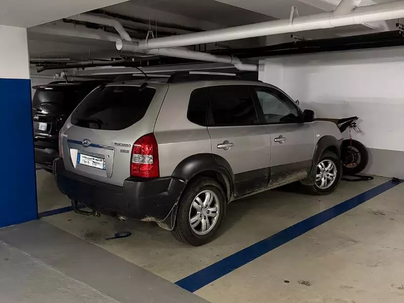 Parking, 12 m²