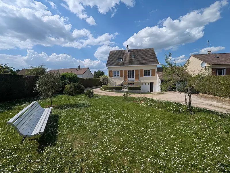 Maison, 145 m²