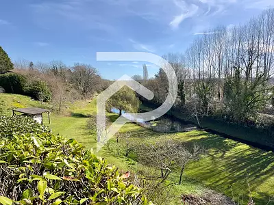 Maison, 225 m²