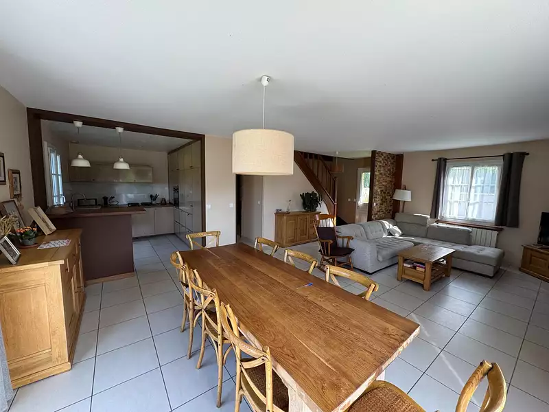 Maison, 145 m²