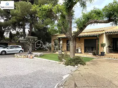 Maison, 164 m²