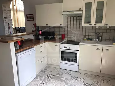 Immeuble, 214 m²