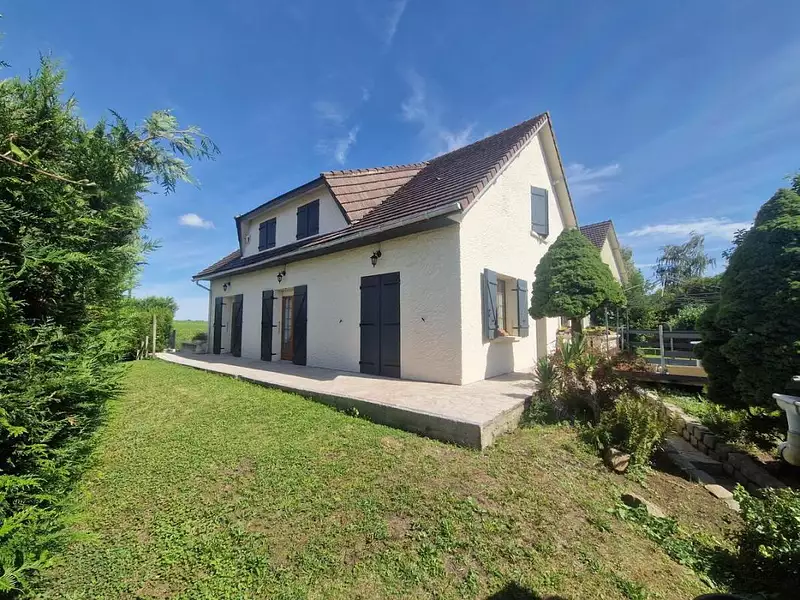 Maison, 147 m²