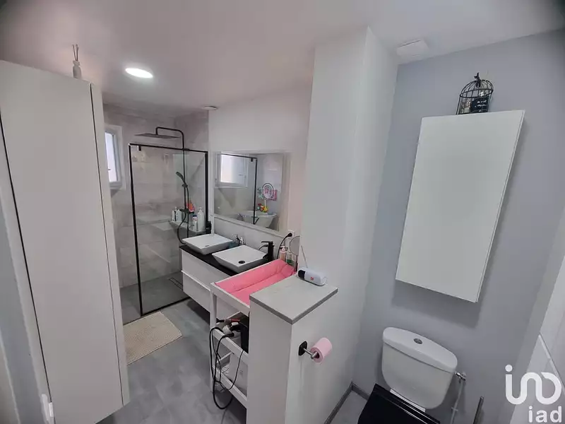 Maison, 99 m²