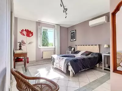Maison, 220 m²