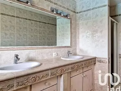 Maison, 165 m²
