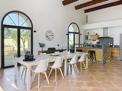 Maison, 185 m²