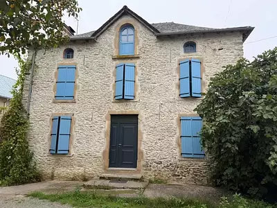 Maison, 250 m²