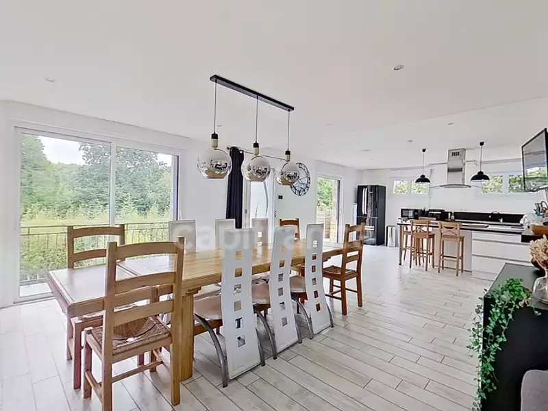 Maison, 156 m²