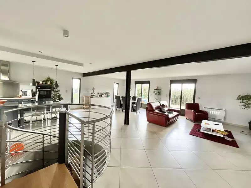 Maison, 182 m²