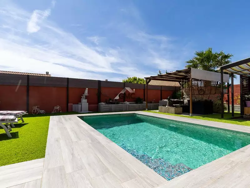 Maison, 75 m²