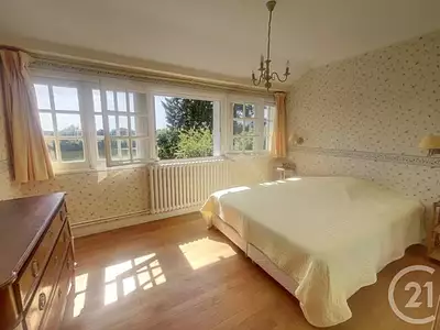 Maison, 137 m²